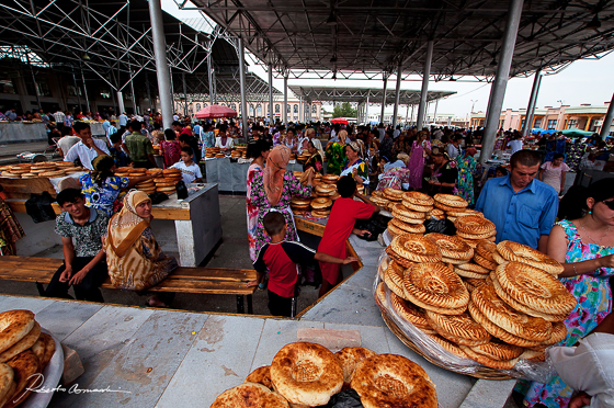 Il fragrante pane uzbeko