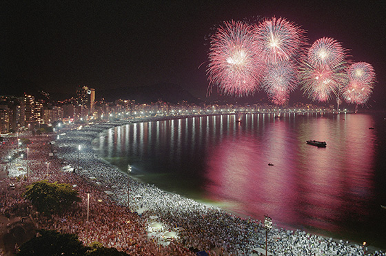 Temperature estive e spiagge stracolme per il capodanno di Rio de Janeiro