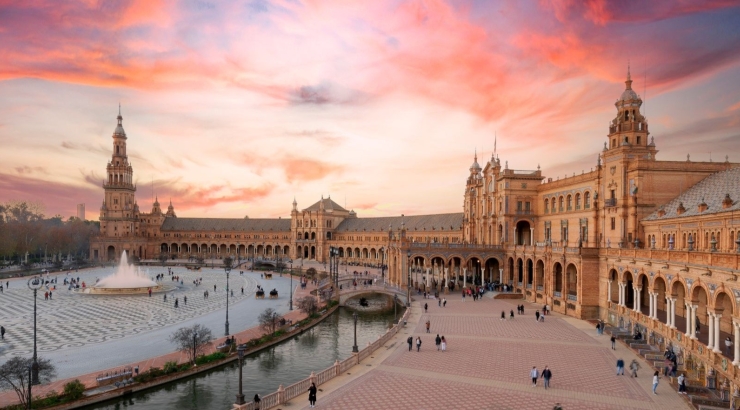 ANDALUSIA: LAS FIESTAS DE PRIMAVERA