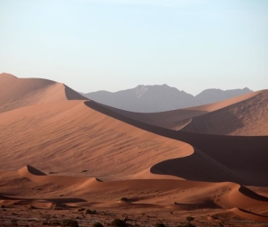 Dune di sabbia del deserto del Kalahari