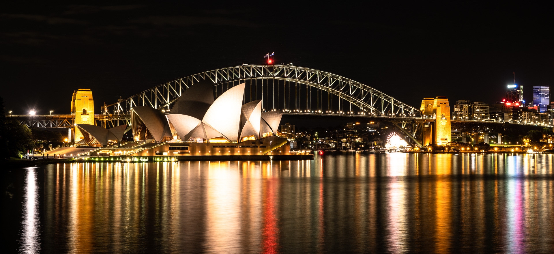 Baia di sydney di notte